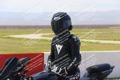 media/Mar-22-2025-TrackDaz (Sat) [[0456df0c41]]/Group B/Grid and Front straight/